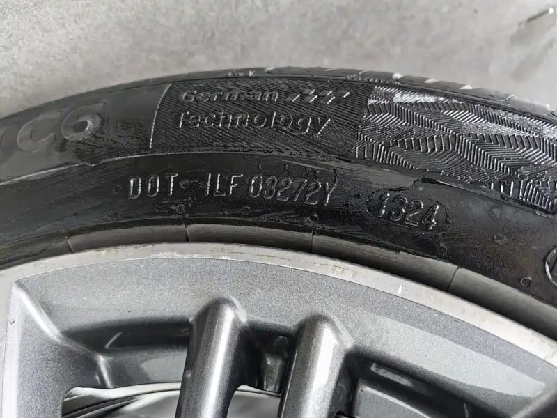 Roewe i5