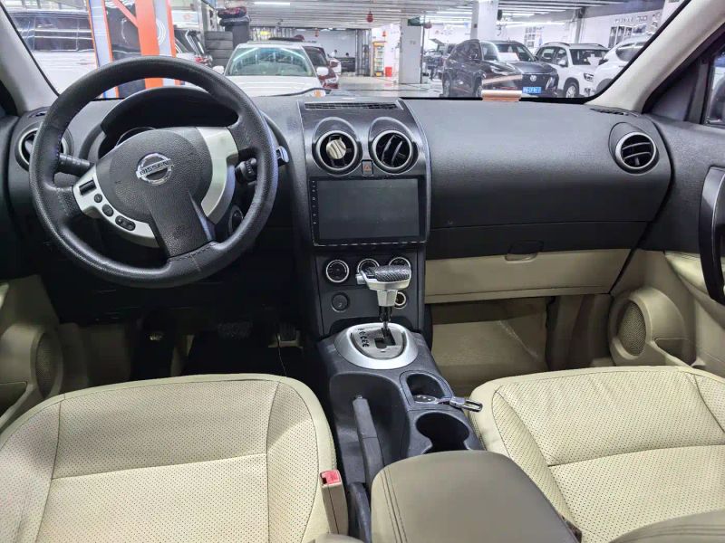 Nissan qashqai