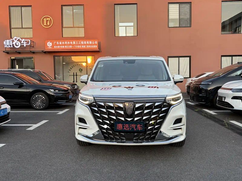 Roewe imax8