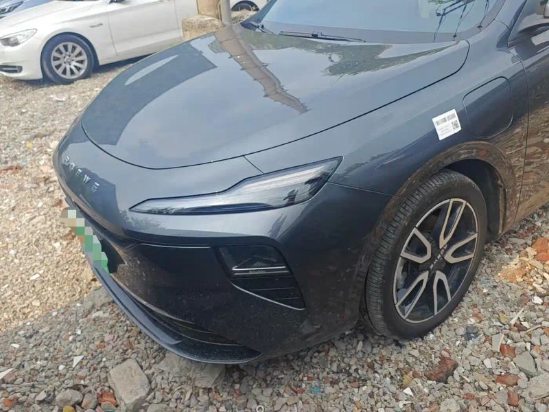 Roewe d6