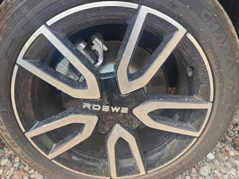 Roewe d6