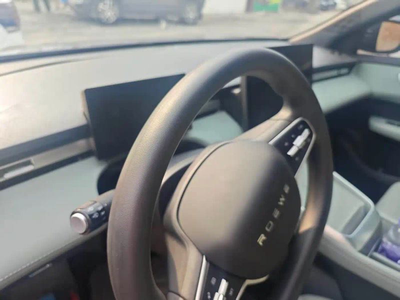 Roewe d6