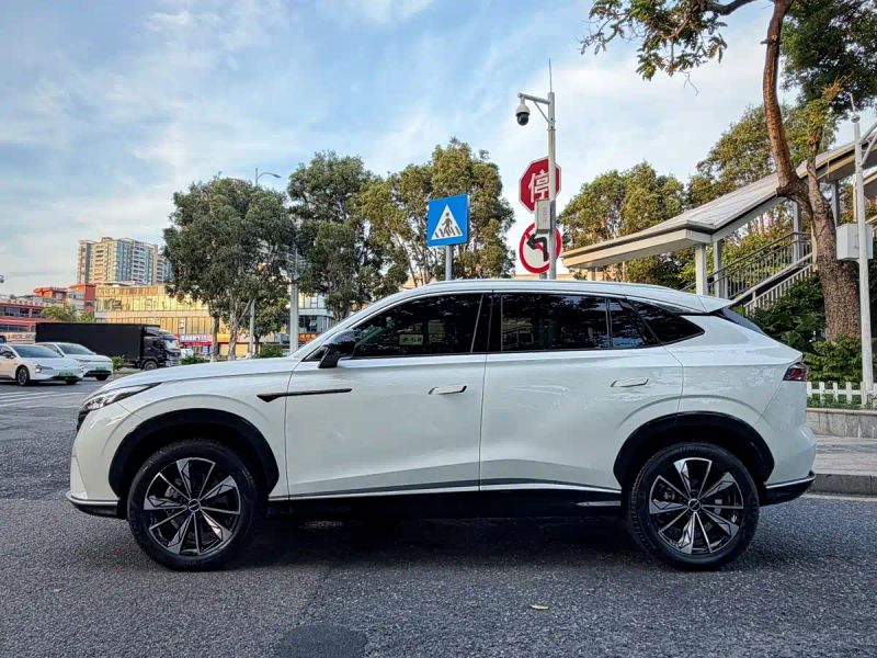 Roewe rx5