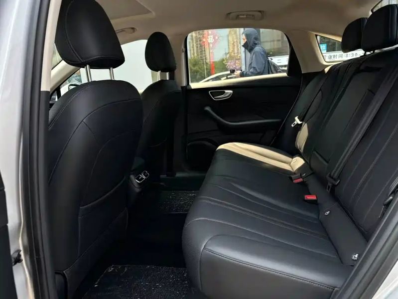 Roewe d7
