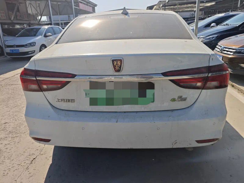 Roewe i6