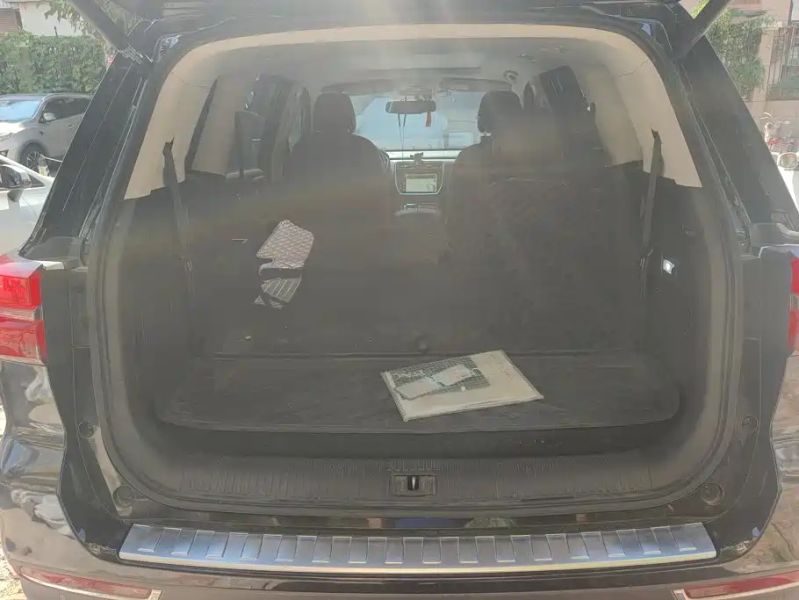 Roewe rx8