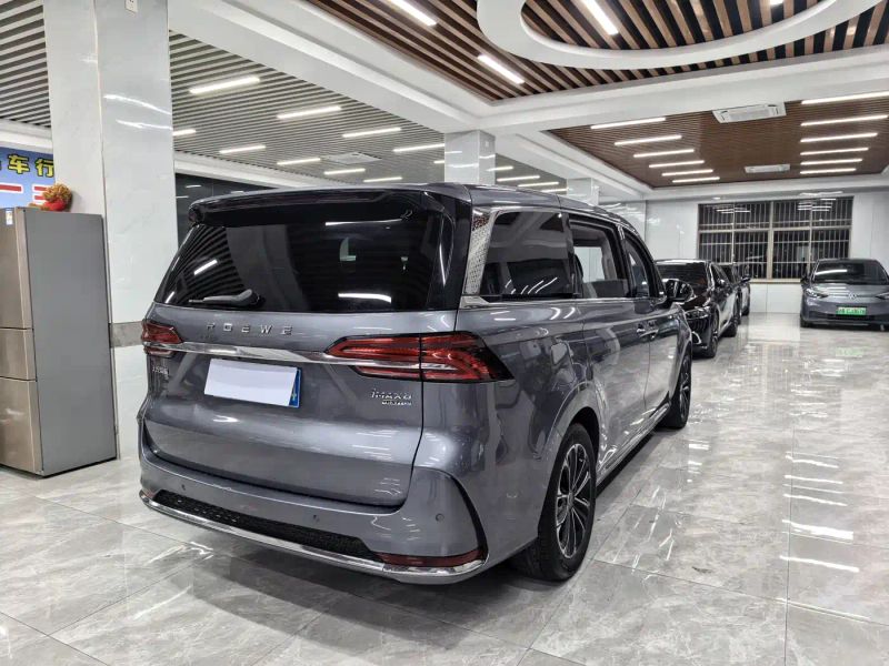 Roewe imax8