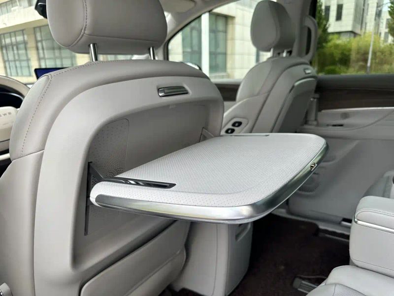 Roewe imax8
