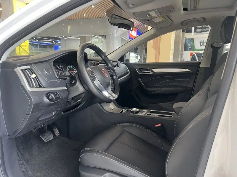 Roewe i6