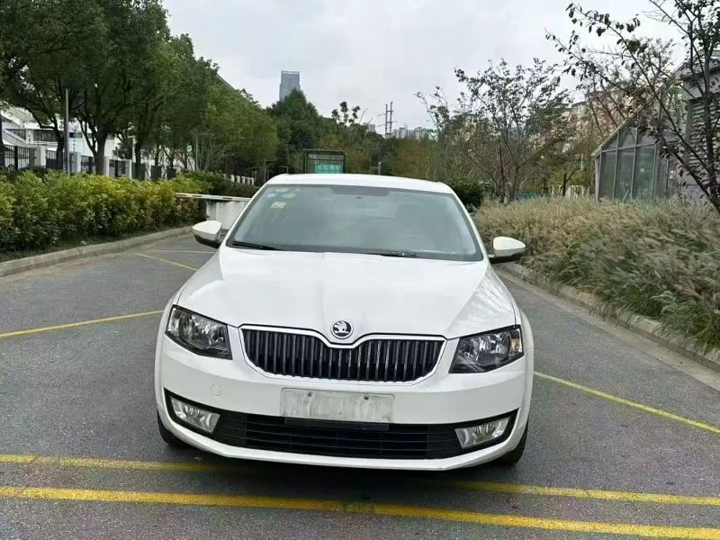 kemike octavia