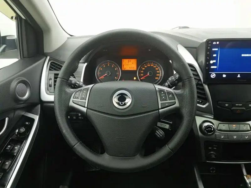 korando korando