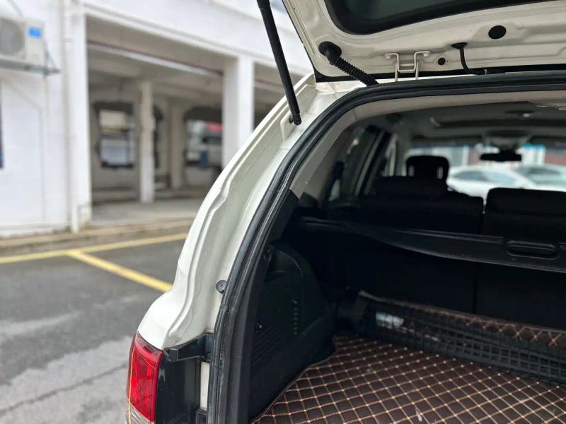 korando car