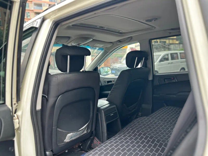 korando car