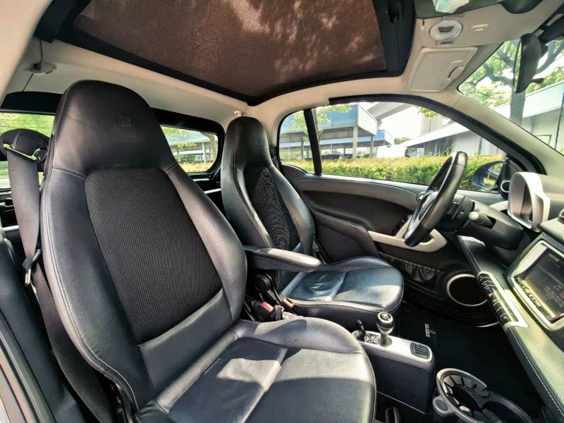 Smart microcar