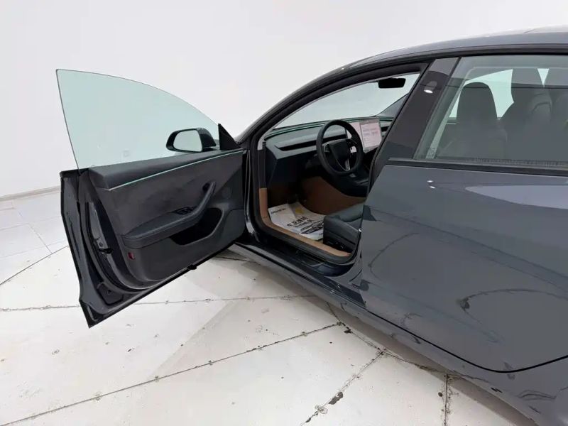 Tesla model3