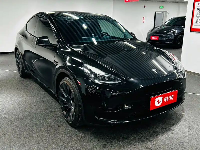 Tesla model-y