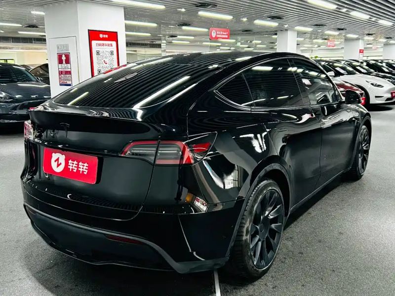 Tesla model-y