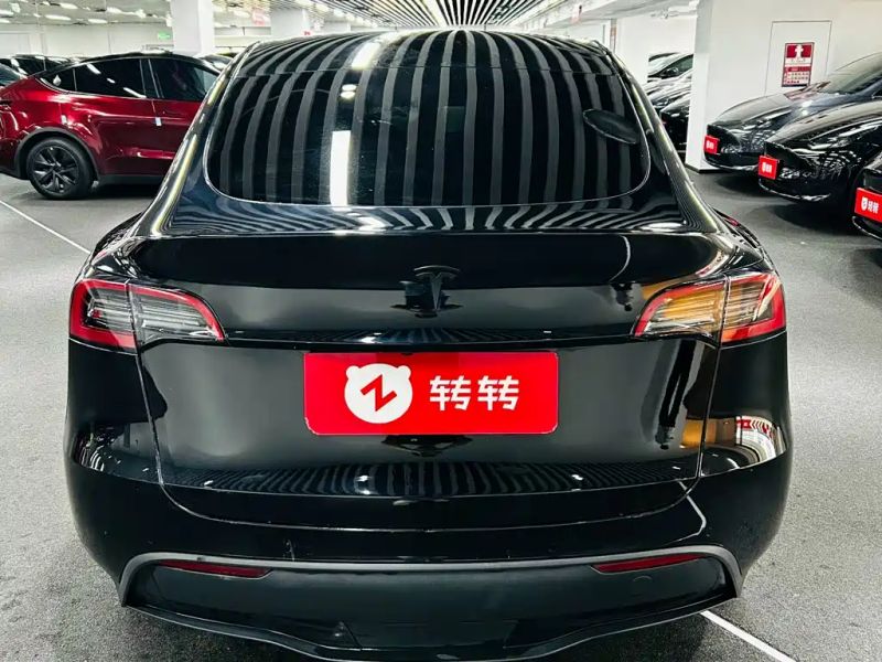 Tesla model-y