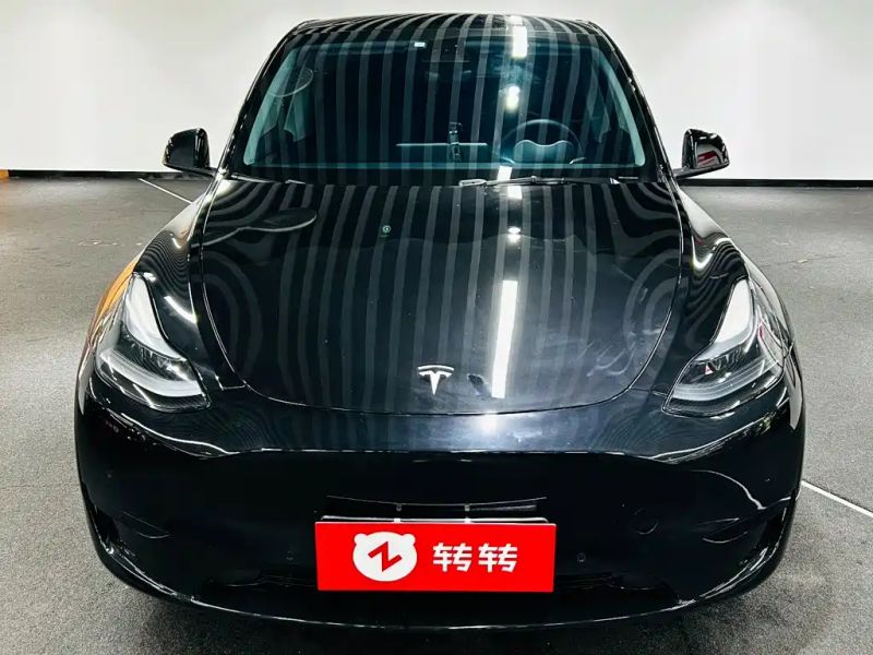 Tesla model-y