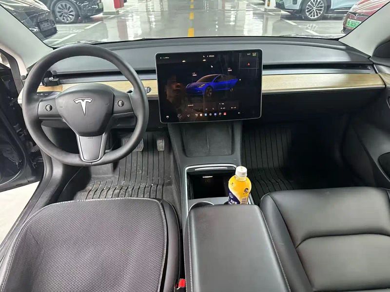 Tesla model3