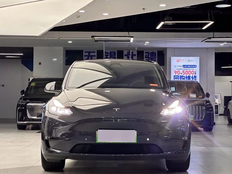 Tesla model-y