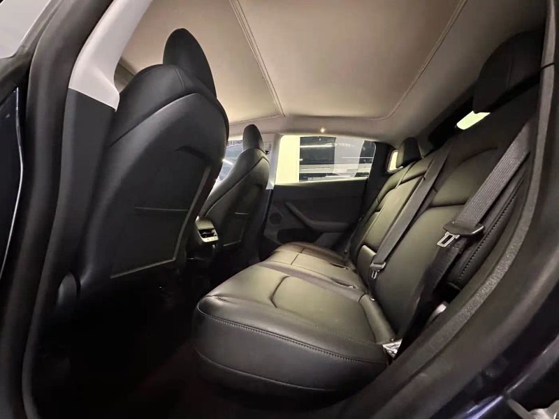 Tesla model-y