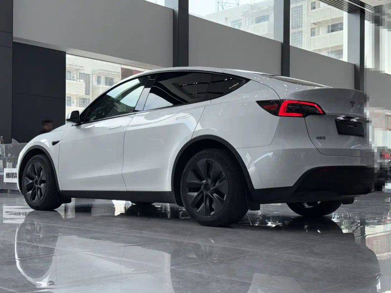 Tesla model-y