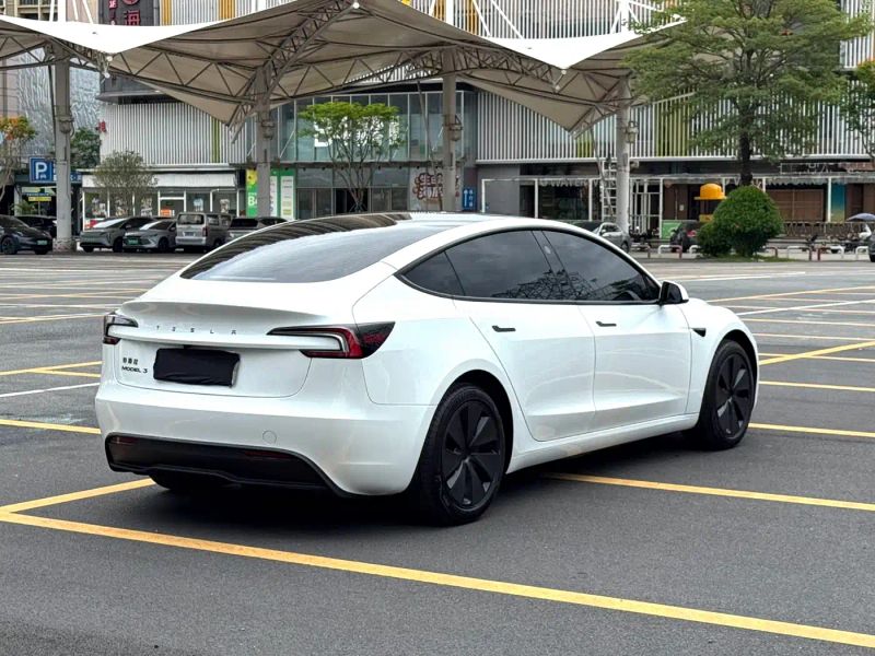 Tesla model3