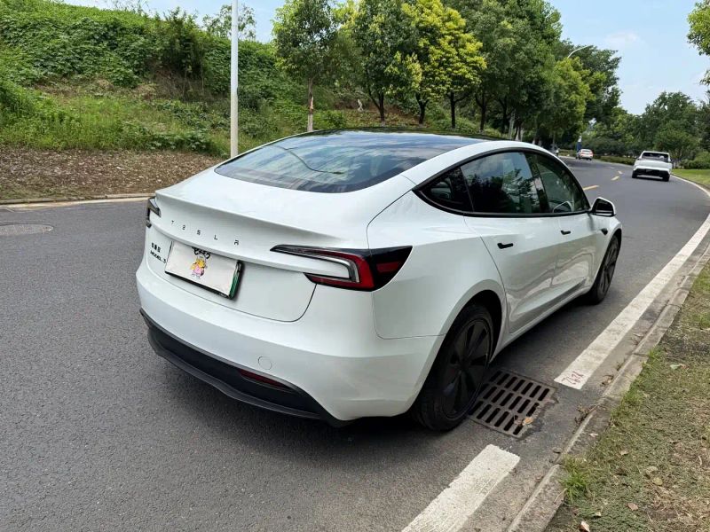 Tesla model3