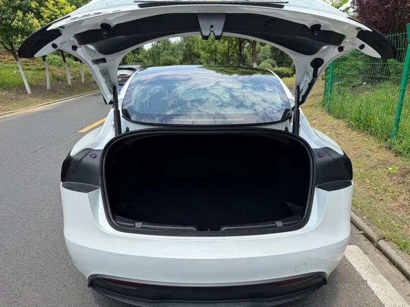 Tesla model3
