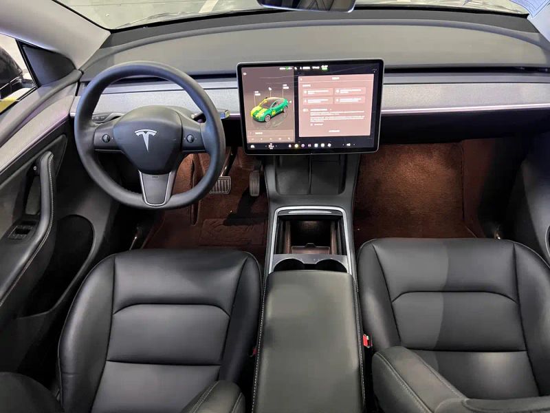 Tesla model-y