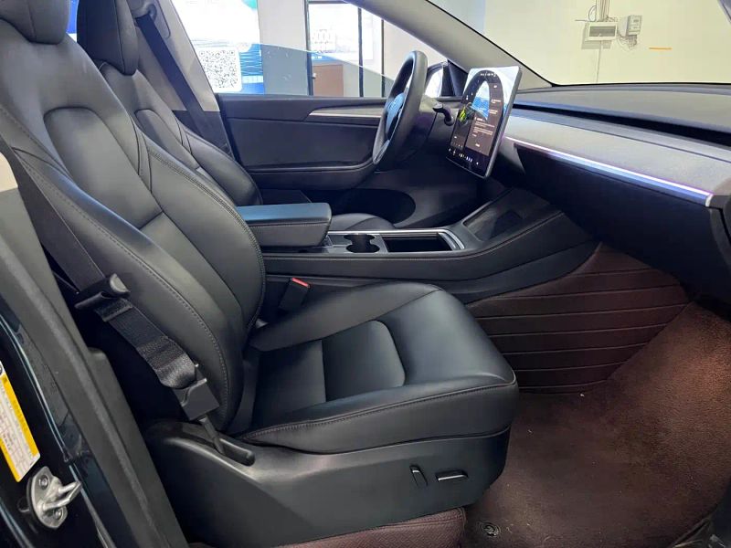 Tesla model-y