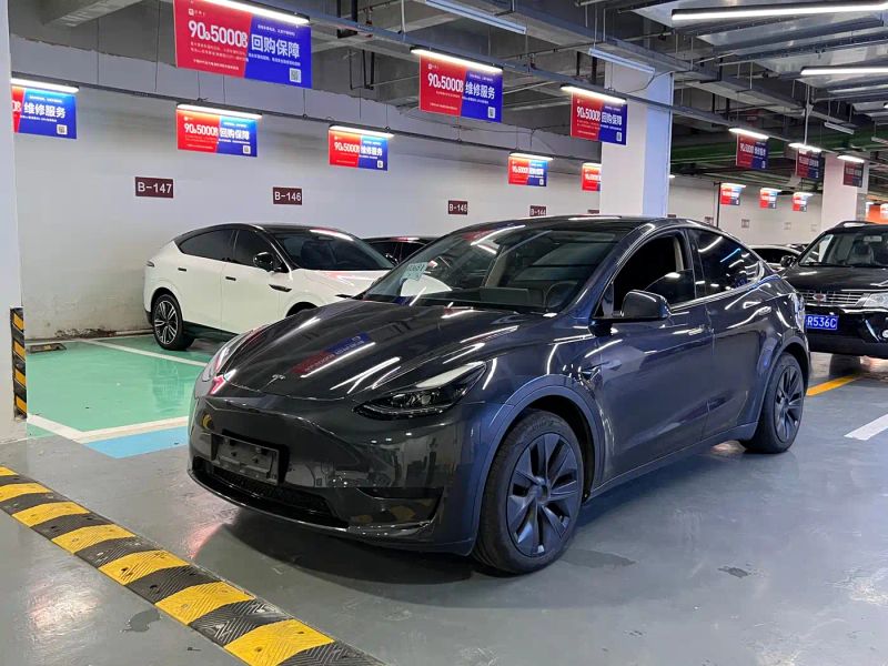Tesla model-y