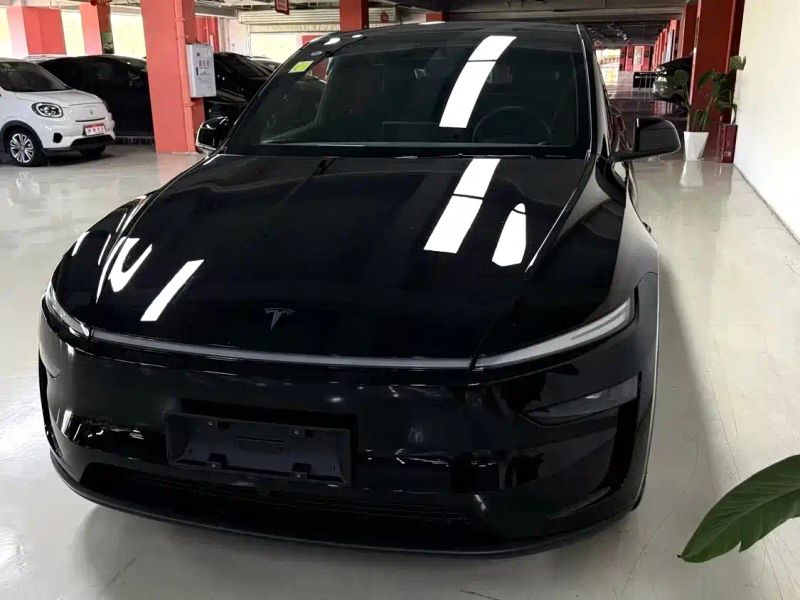 Tesla model-y