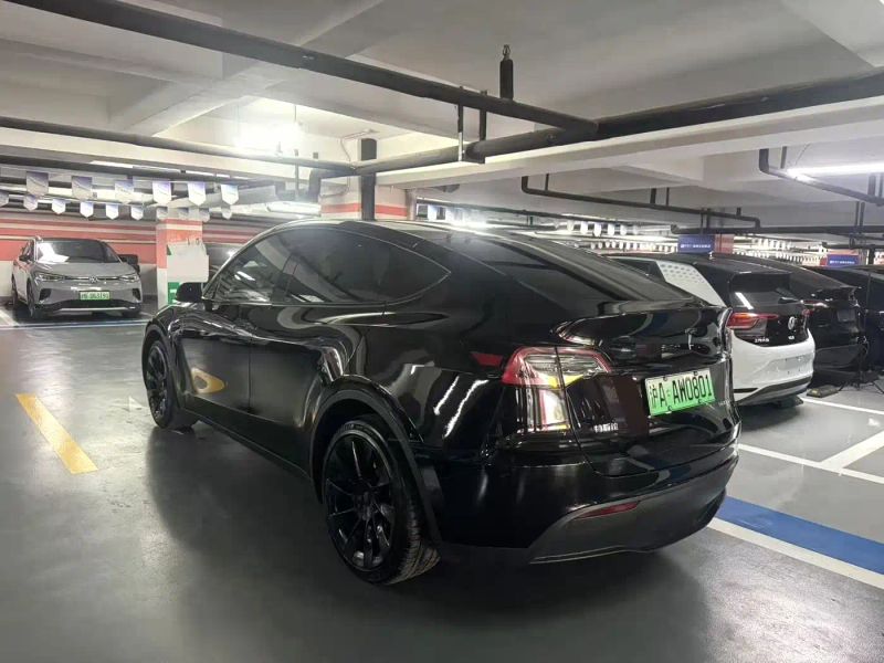 Tesla model-y