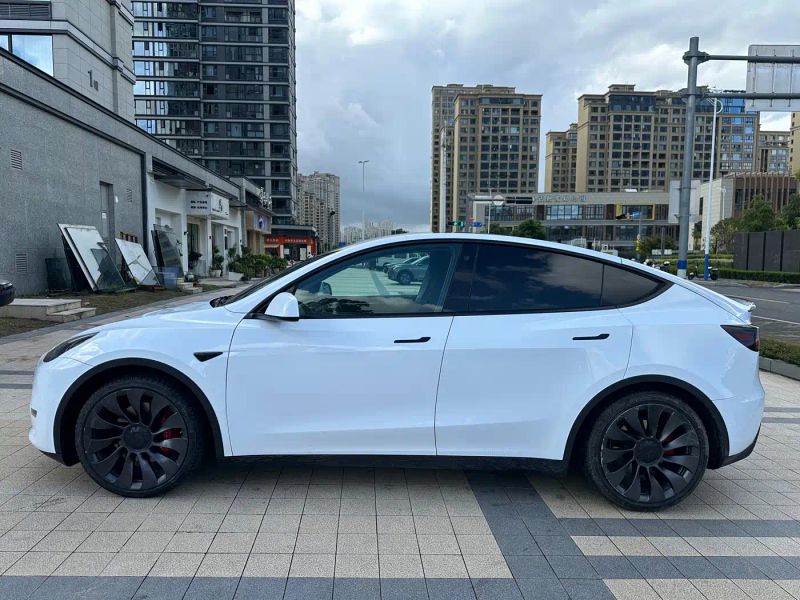 Tesla model-y
