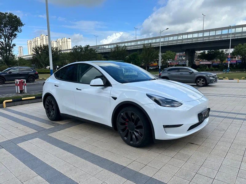 Tesla model-y