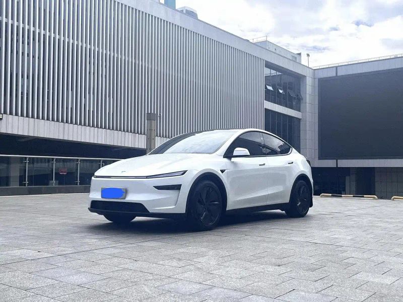 Tesla model-y