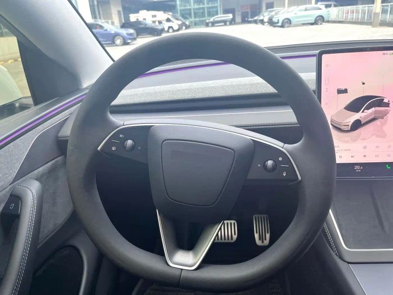 Tesla model-y