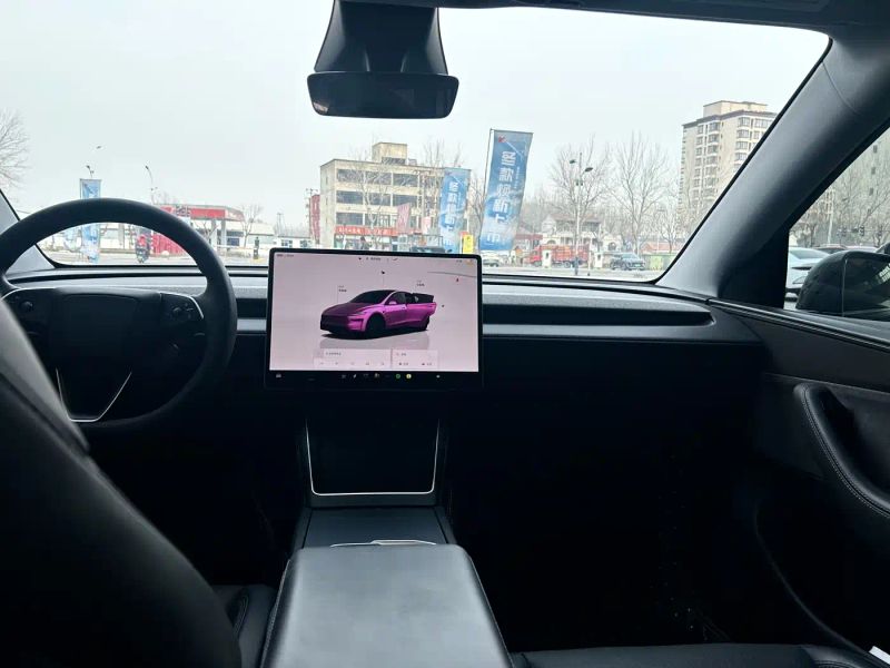 Tesla model-y