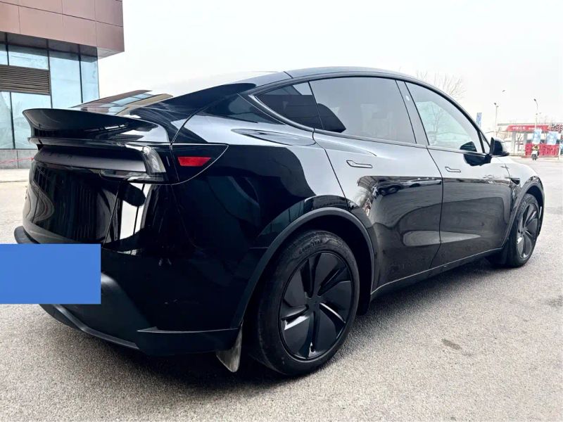 Tesla model-y