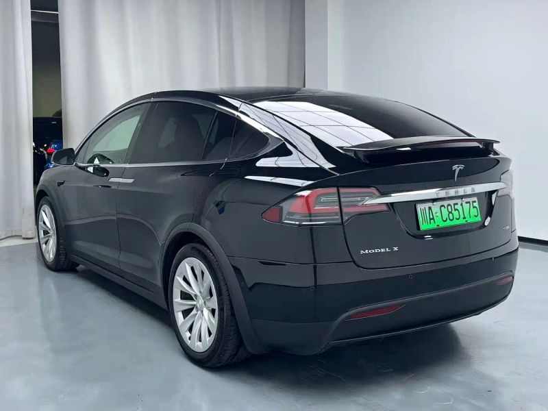 Tesla model-x