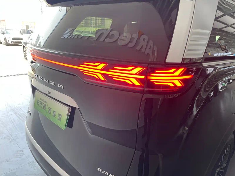 Denza d9