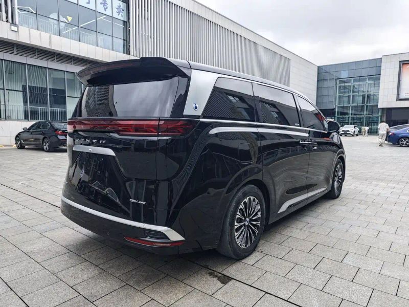 Denza d9