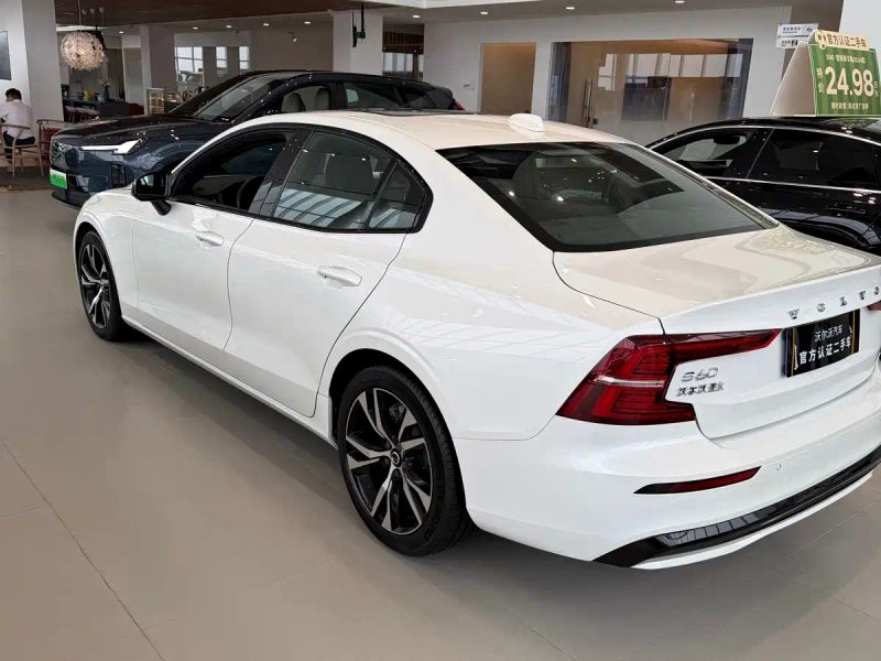 Volvo S60
