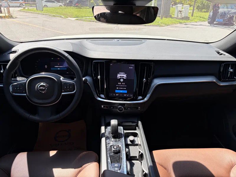 Volvo S60