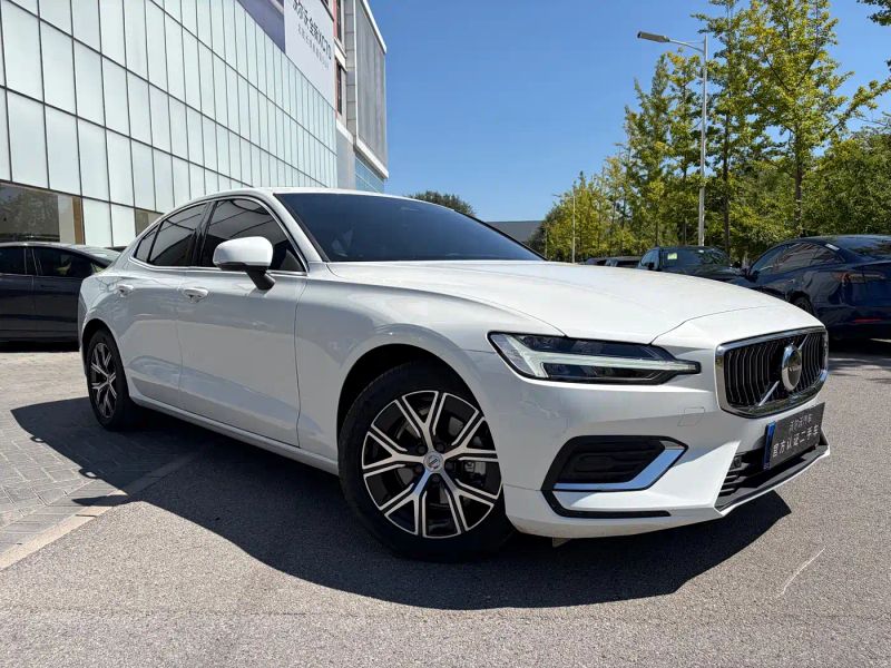 Volvo S60