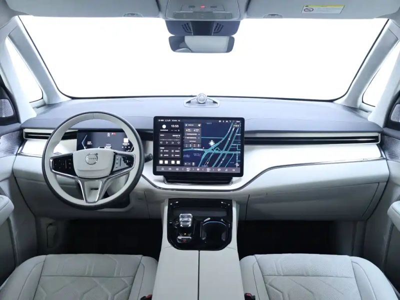 Volvo em90