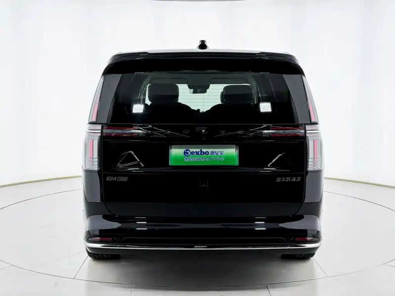 Volvo em90