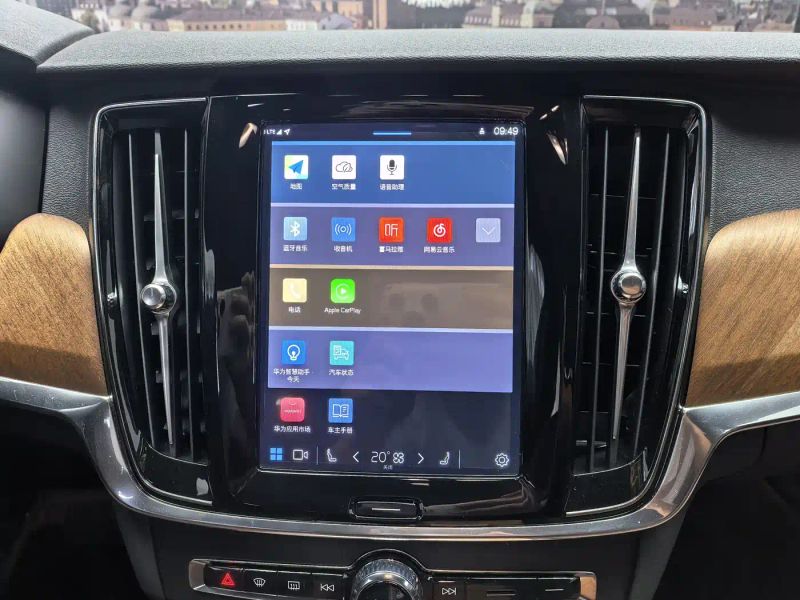 Volvo S90